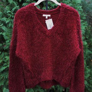 Beltaine Soft & Stretchy Slouchy V- Neck Eyelash Sweater NWT